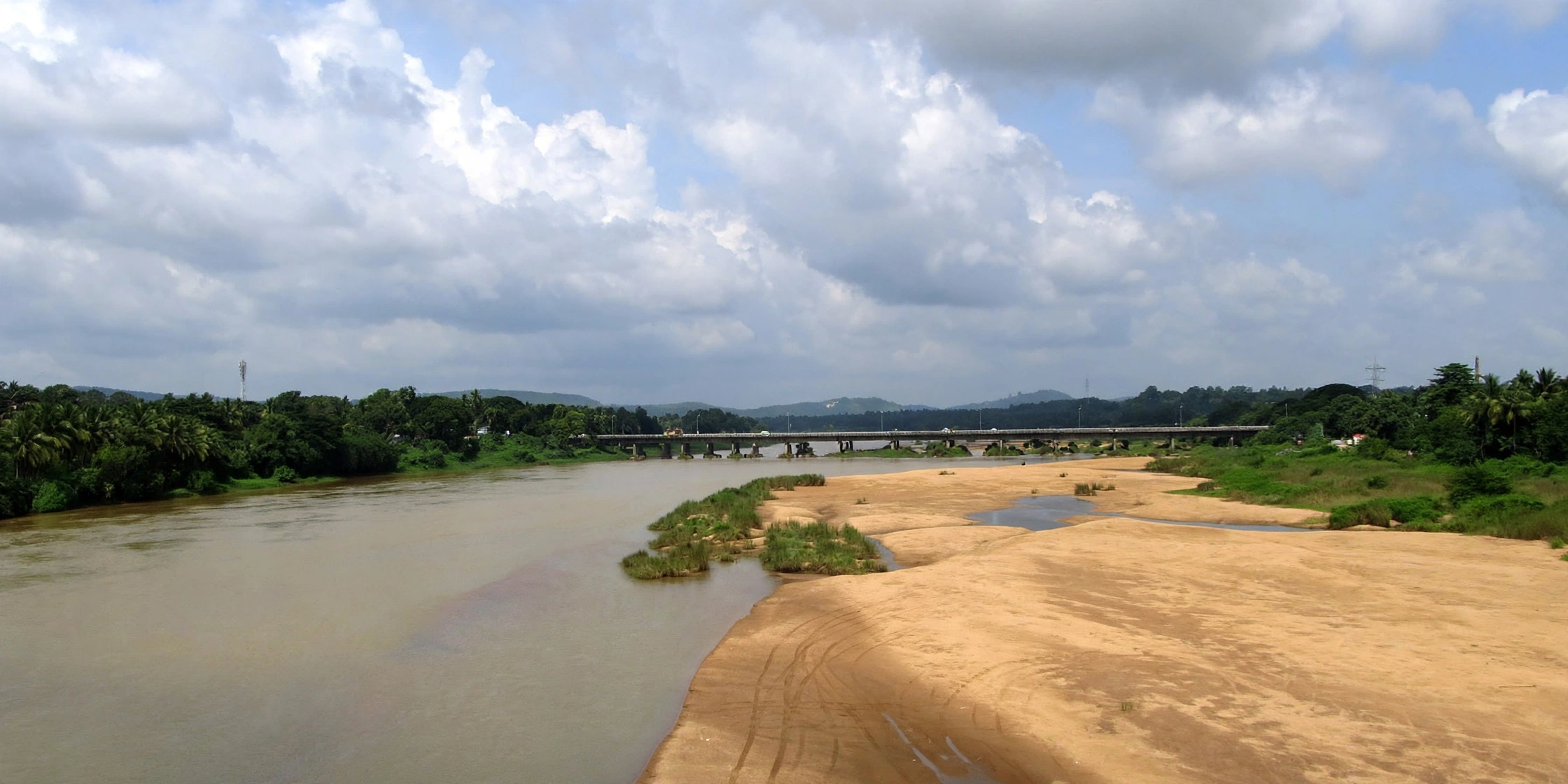 Rio de Kerala ao amanhecer